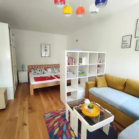 Apartment Sea