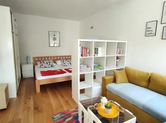 Apartment Sea