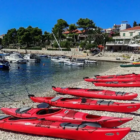 Sea Apartman *