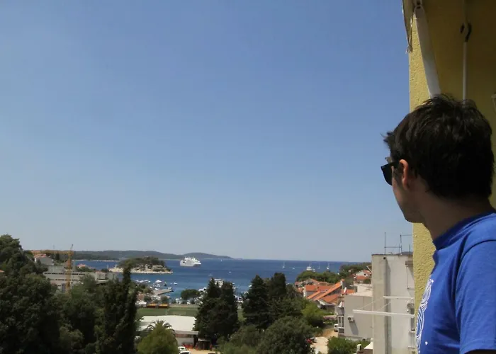 Sea Apartman *